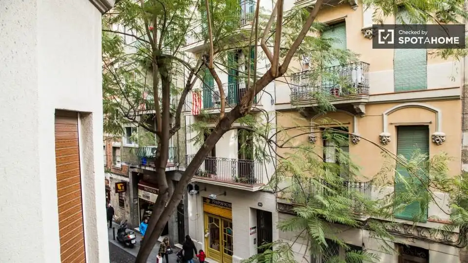 Piso con terraza en alquiler en Gràcia, imagen 19