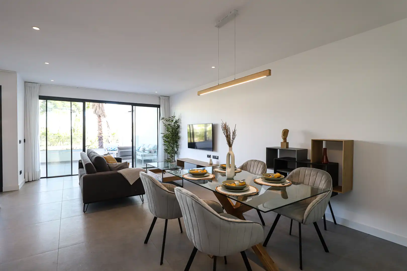 Apartament amb piscina de lloguer a Altos de Estepona
