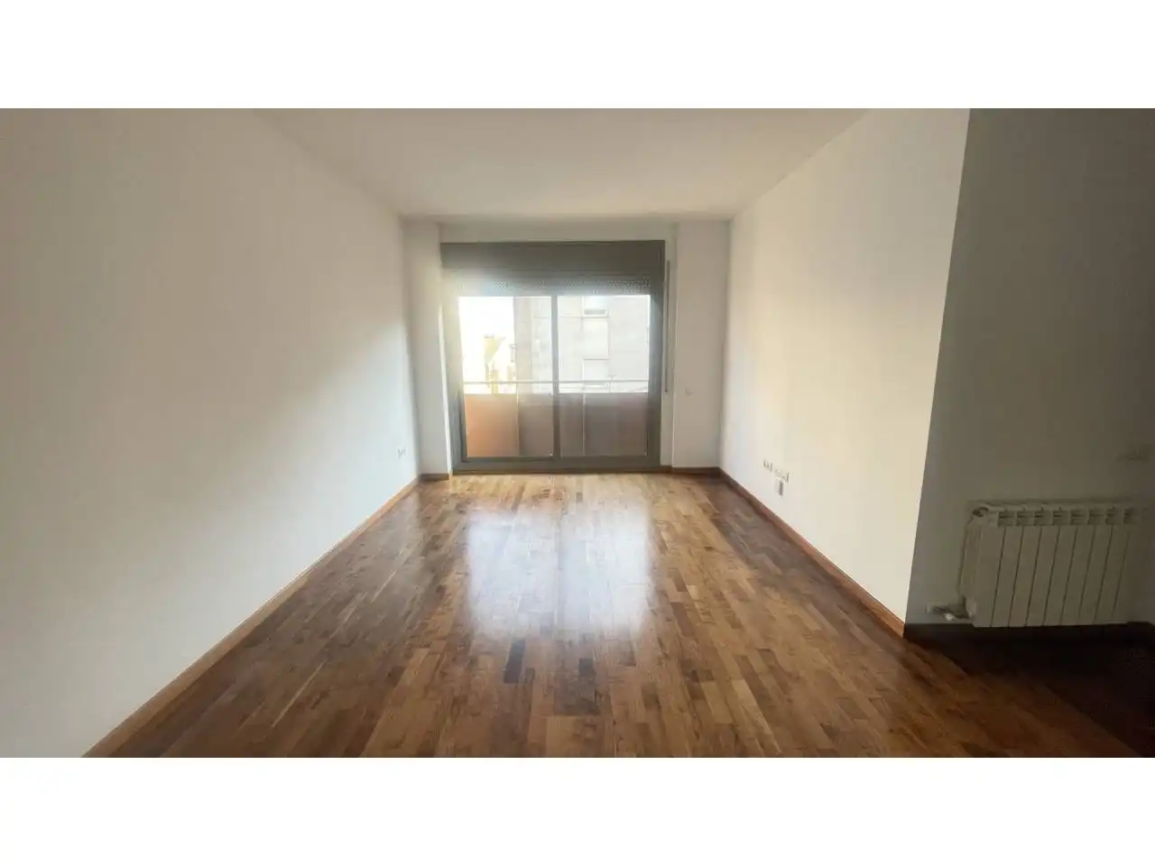 Dormitori de Apartament en venda en Terrassa amb Calefacció