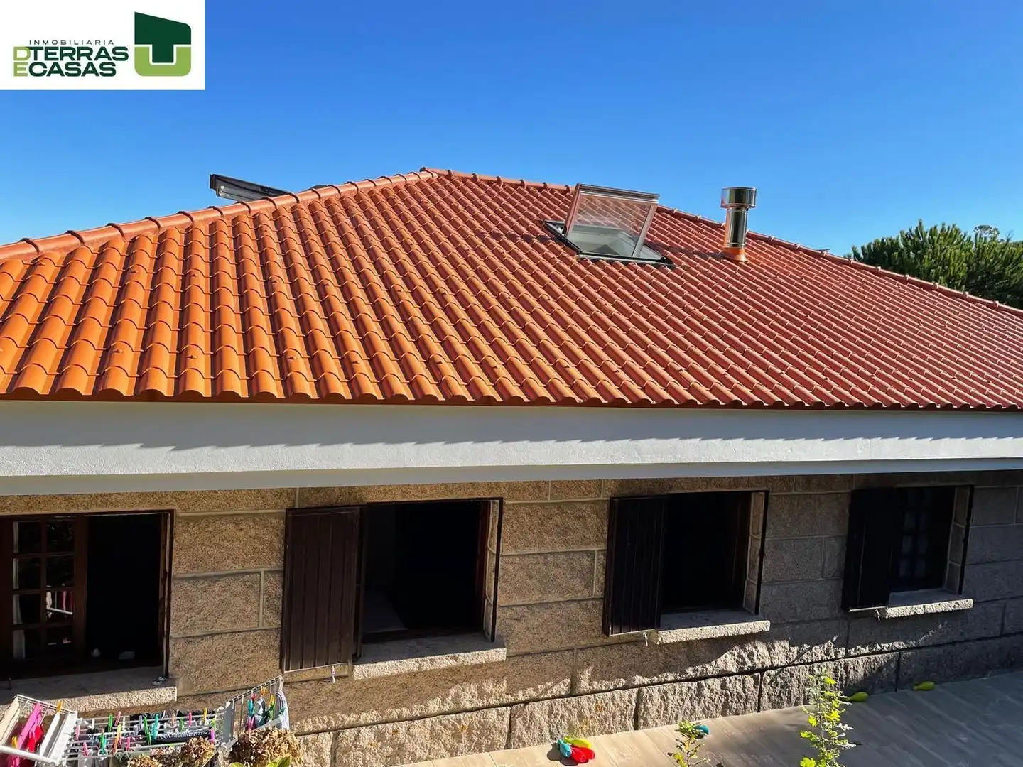 Vista exterior de Casa o chalet en venta en Cangas  con Calefacción y Terraza