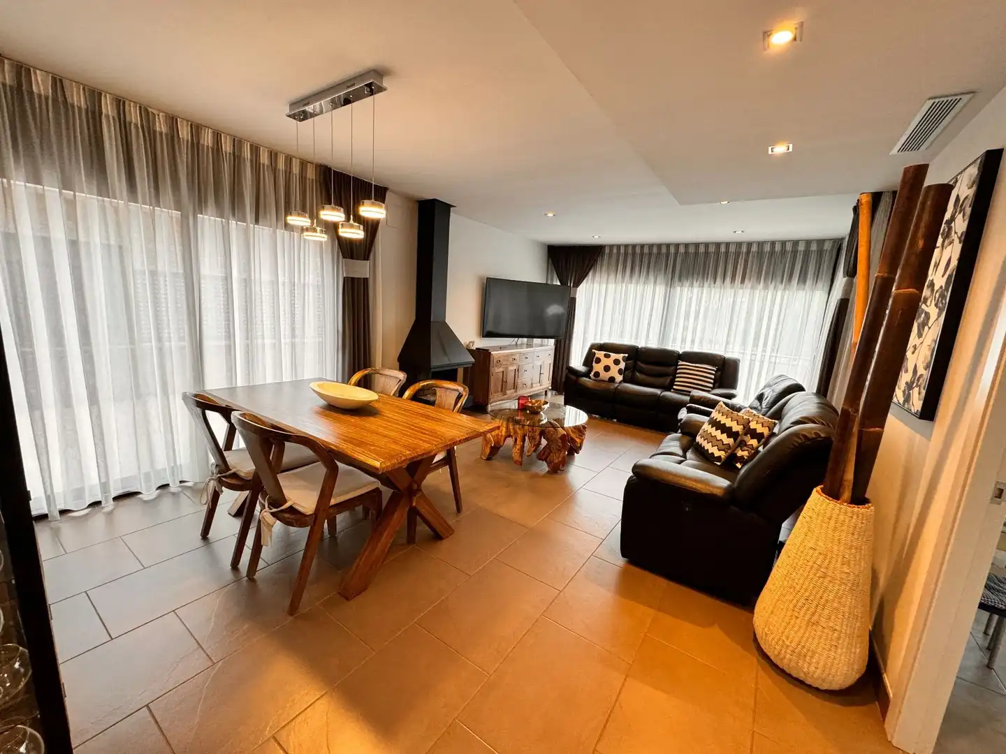 Sala de estar de Casa o chalet en venta en Vallromanes con Aire acondicionado, Calefacción y Jardín privado