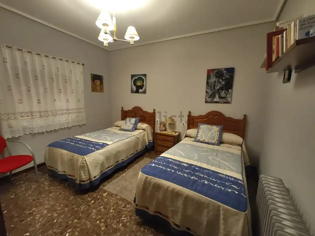 Habitación de Casa o chalet en venta en Valdepeñas con Aire acondicionado, Calefacción y Trastero