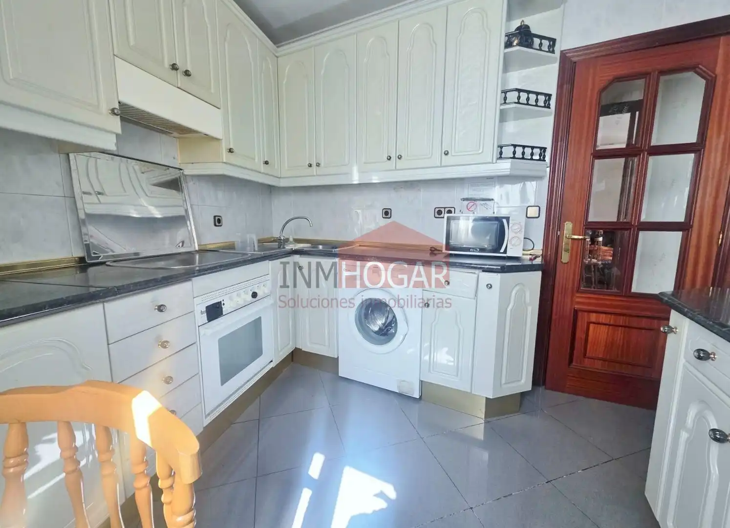 Kitchen of Flat for rent in Ávila  with Heating, Parquet flooring and Furnished