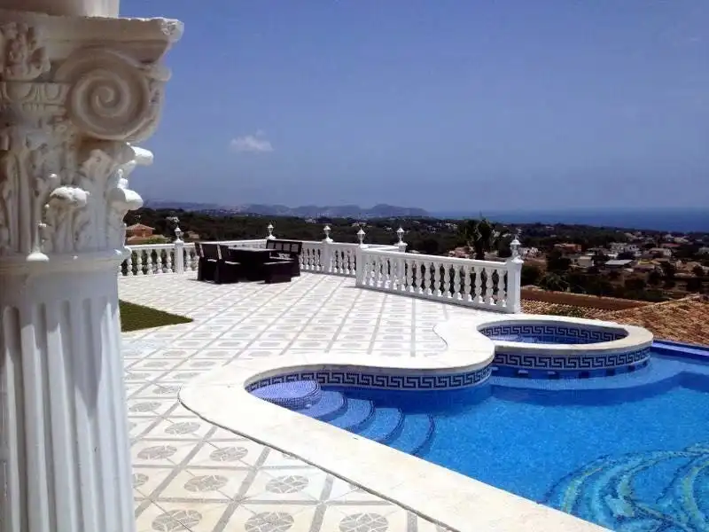 Detached house with terrace for sale in Zona Pueblo, imagen 5