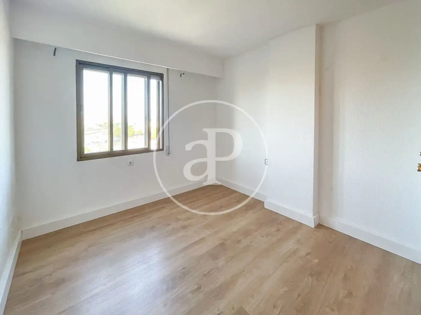 Flat with balcony to rent in C/ de Rubén Darío, imagen 25