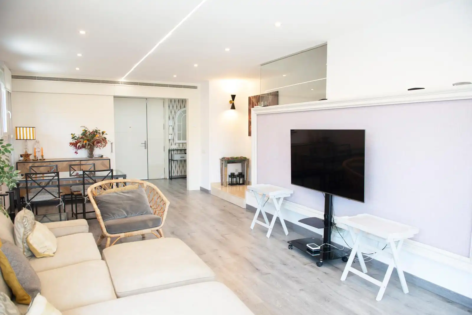 Sala de estar de Casa o chalet en venta en Alella con Aire acondicionado, Calefacción y Jardín privado