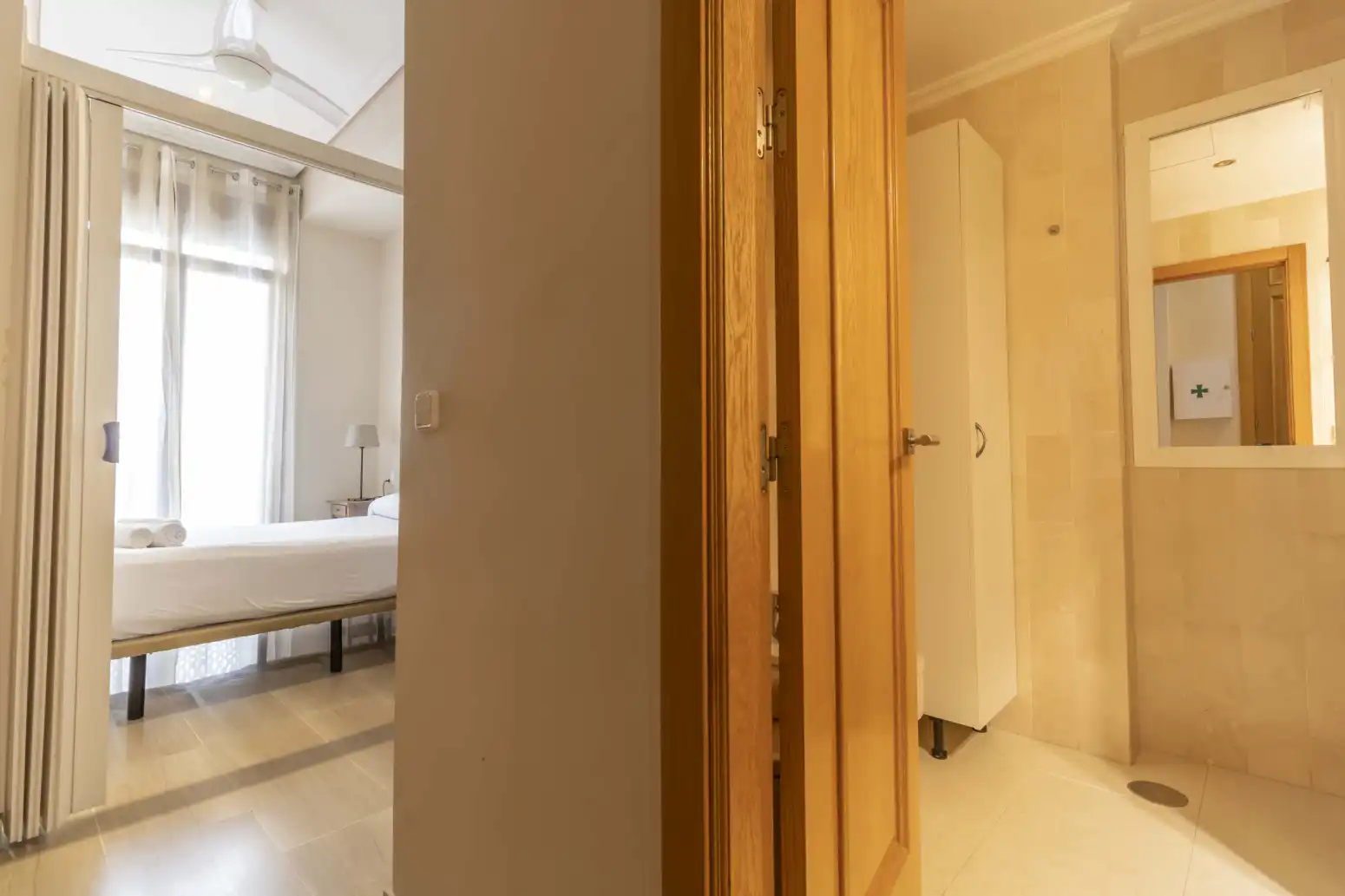 Flat for sale in Sevilla  with Air Conditioner, Heating and Balcony