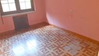 Bedroom of Flat for sale in Langreo