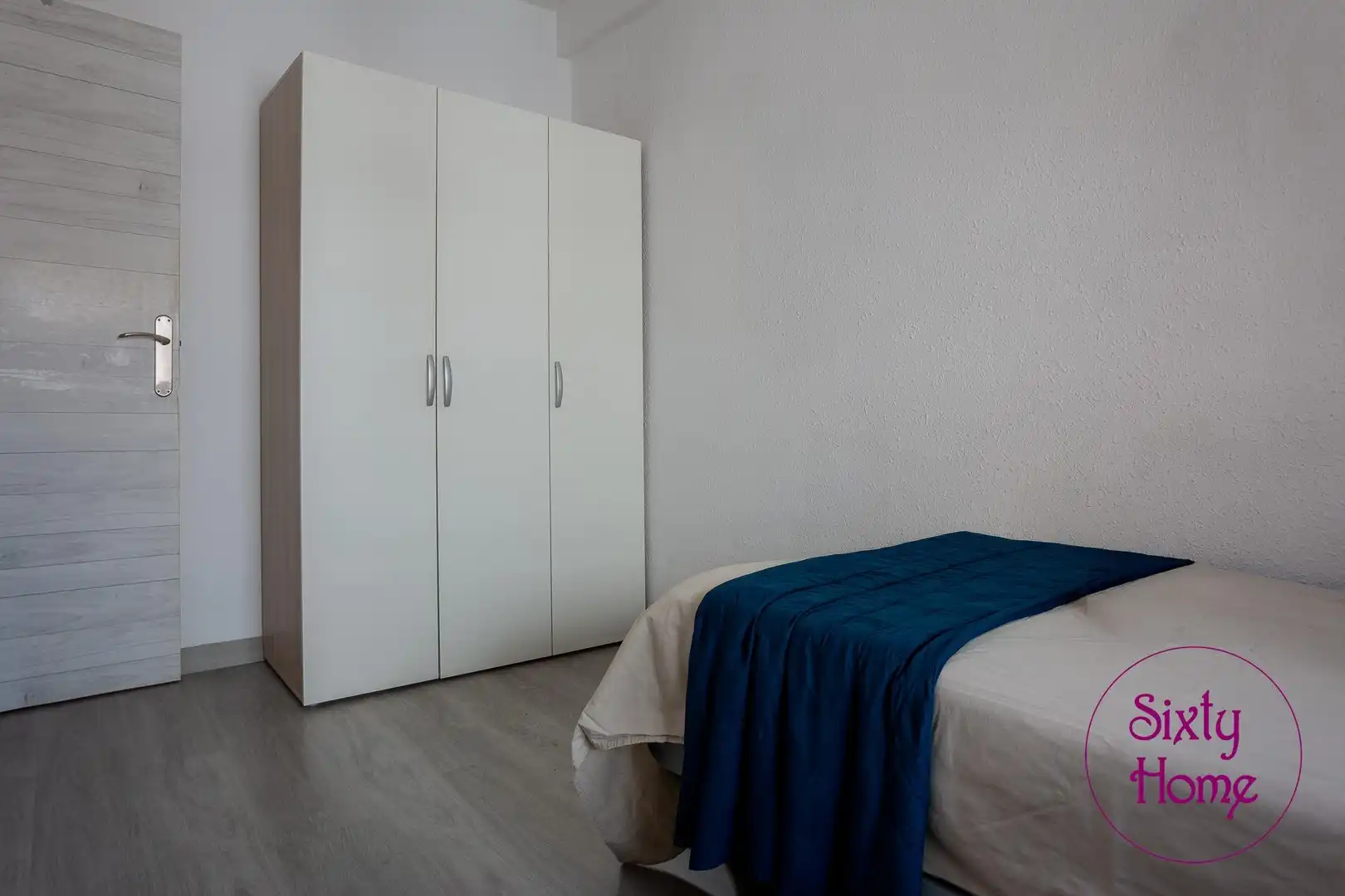 Dormitori de Pis en venda en Huesca amb Calefacció, Terrassa i Moblat