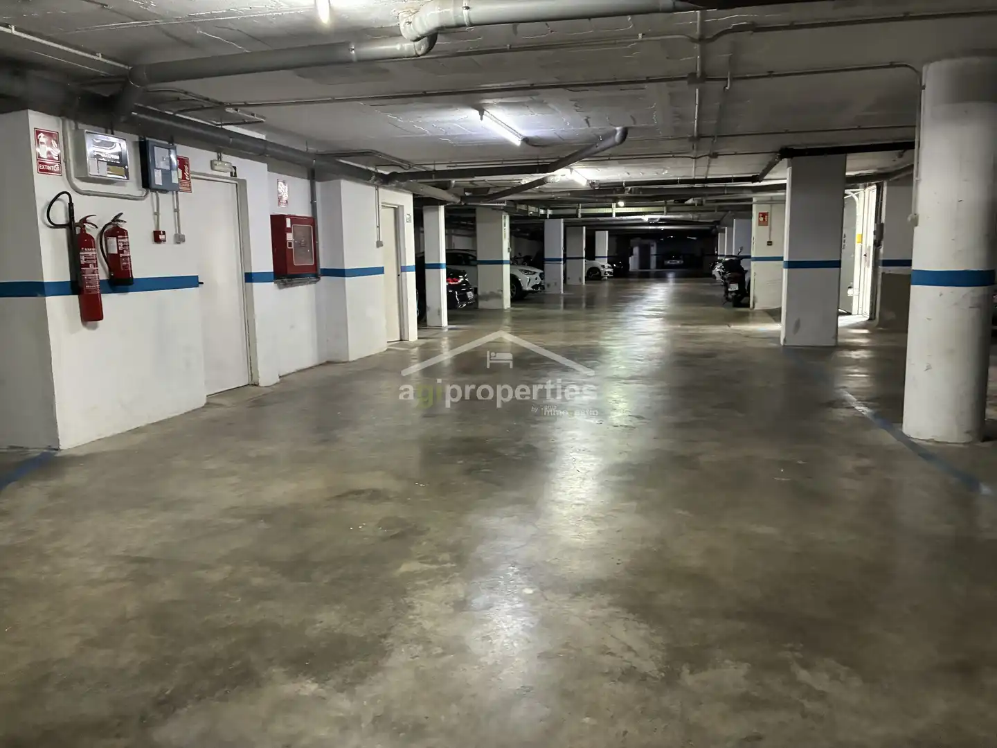 Parking of Apartments for sale in Roses  with Parquet flooring, Terrace and Furnished