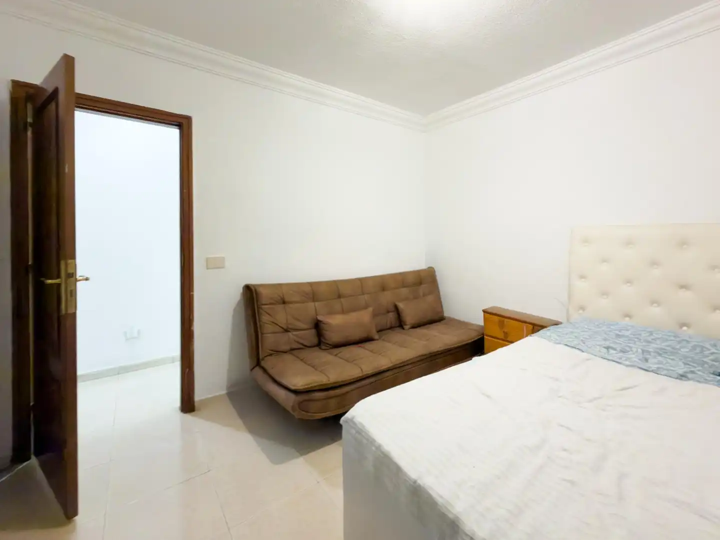 Schlafzimmer von Erdgeschoss zum Verkauf in San Cristóbal de la Laguna mit Klimaanlage und Terrasse