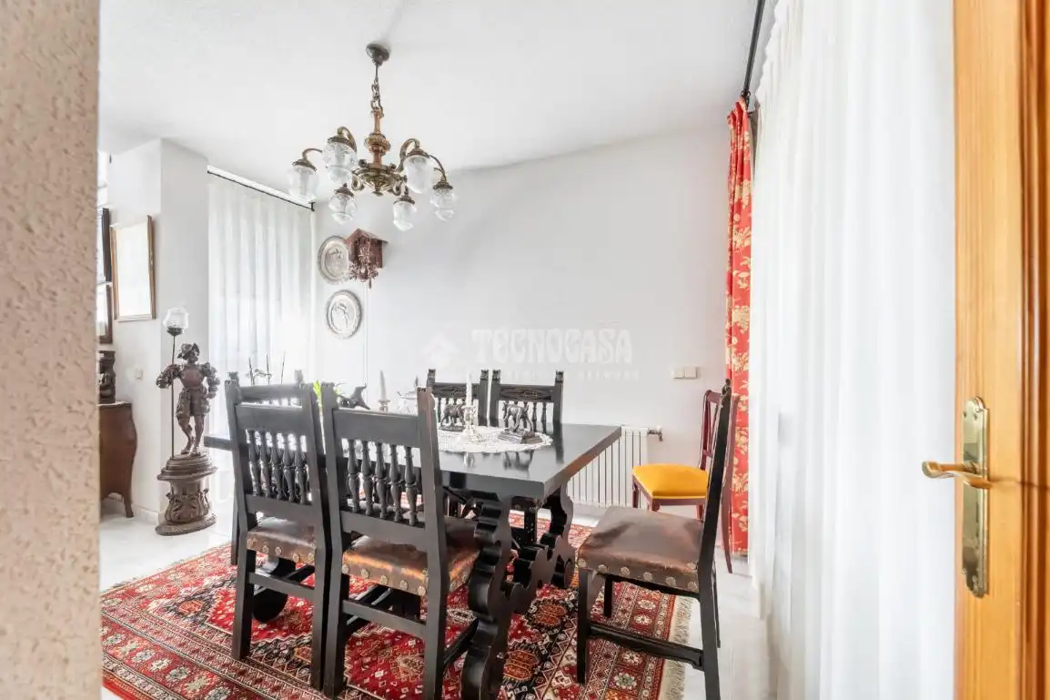 Comedor de Casa o chalet en venta en Torrelodones con Calefacción, Jardín privado y Piscina