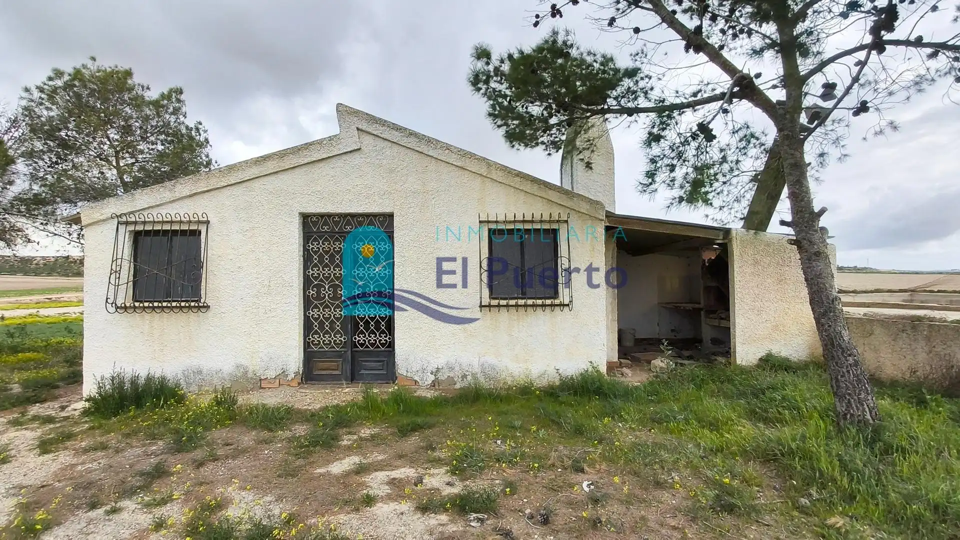 Country house zum Verkauf in Totana mit Schwimmbad