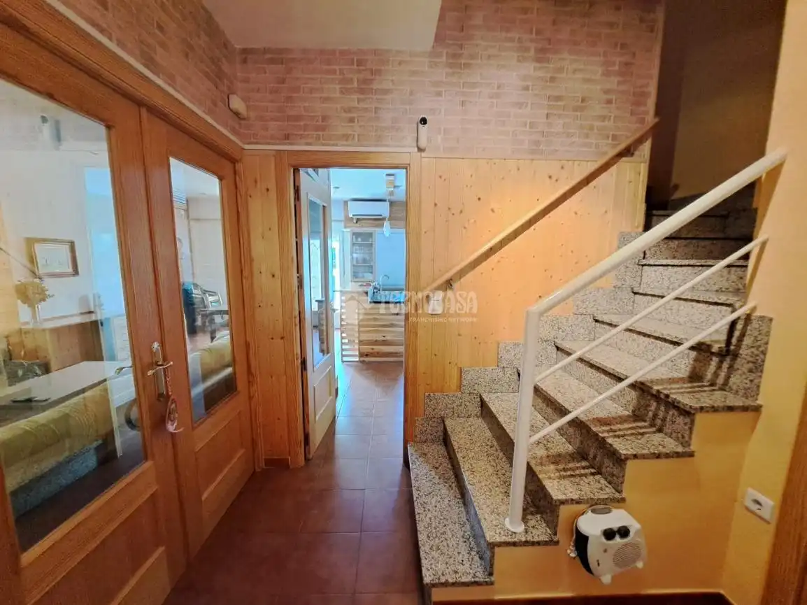 Casa adosada en venta en Parla con Aire acondicionado, Calefacción y Balcón