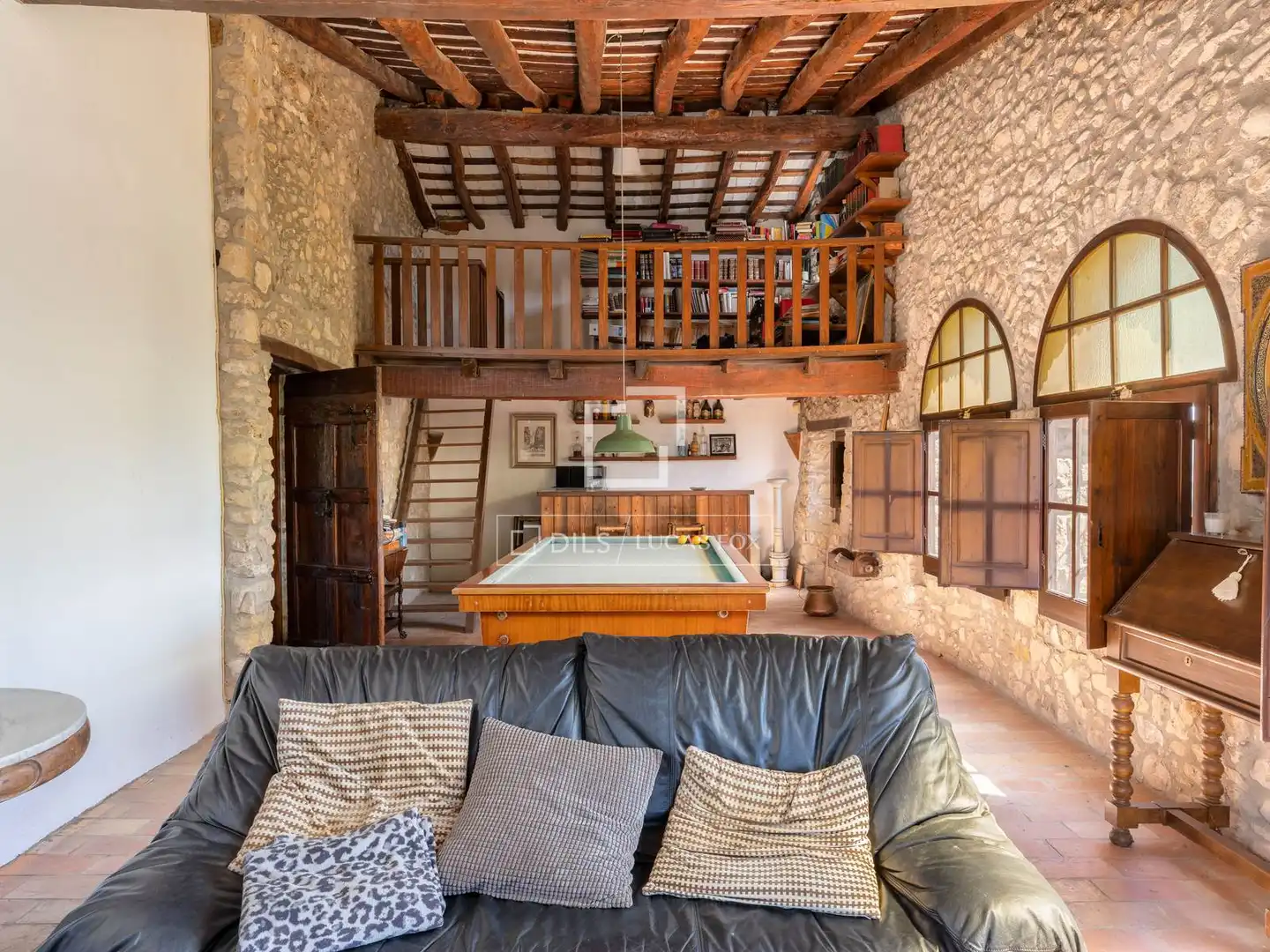 Sala de estar de Finca rústica en venta en Fontcoberta con Calefacción, Jardín privado y Terraza