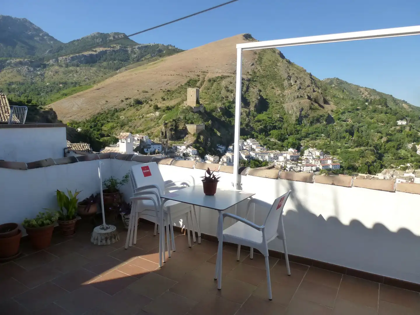 Casa con terraza en venta en Paseo Solar