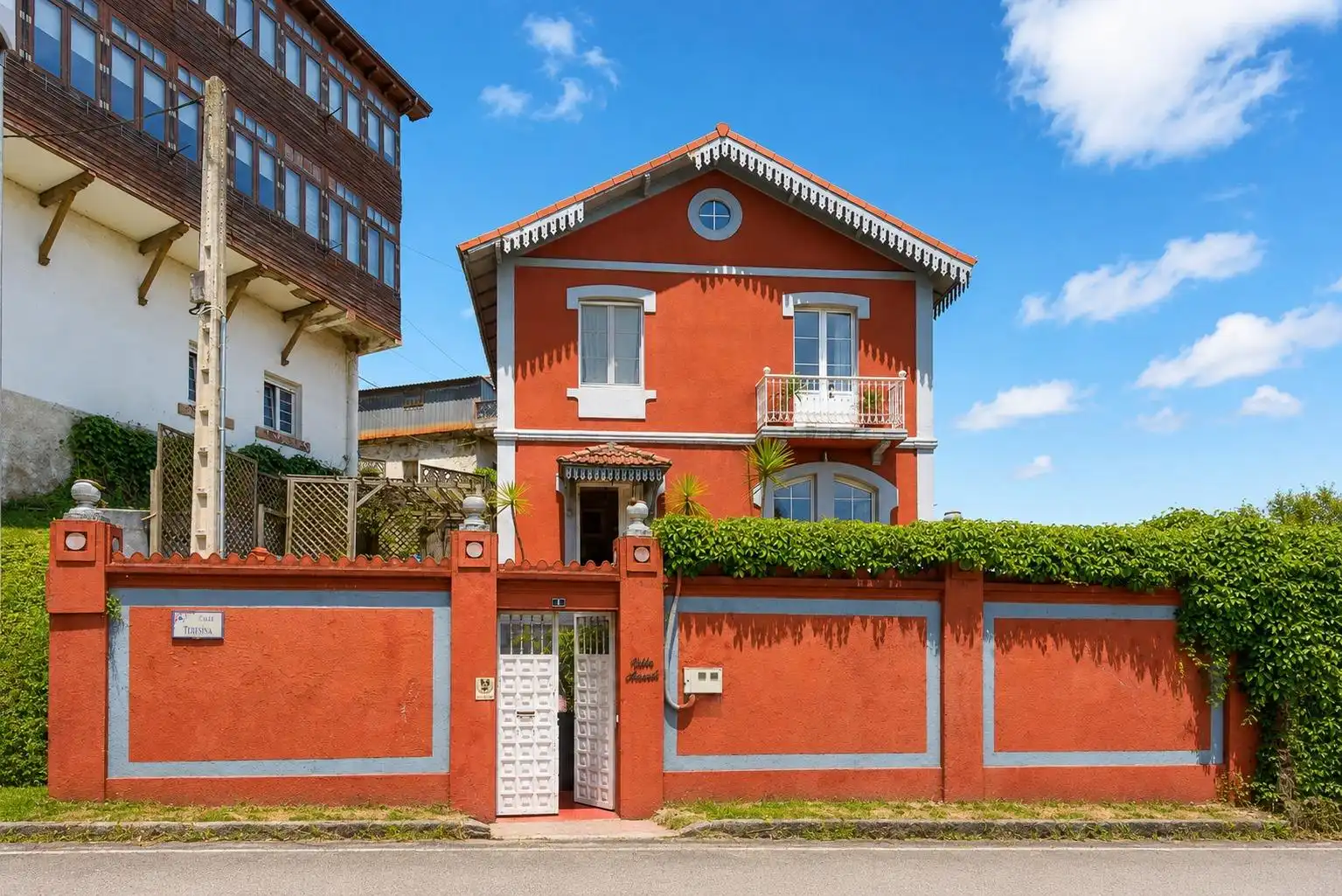Exterior view of Houses for sale in Muros de Nalón  with Heating, Private garden and Terrace