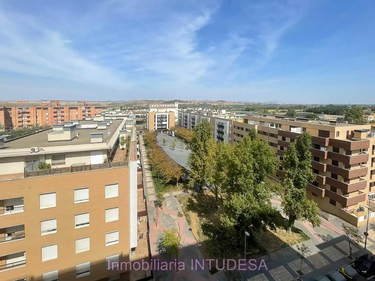 Vista exterior de Piso en venta en Tudela con Calefacción y Balcón