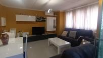 Living room of Flat for sale in Villena  with Heating and Storage room