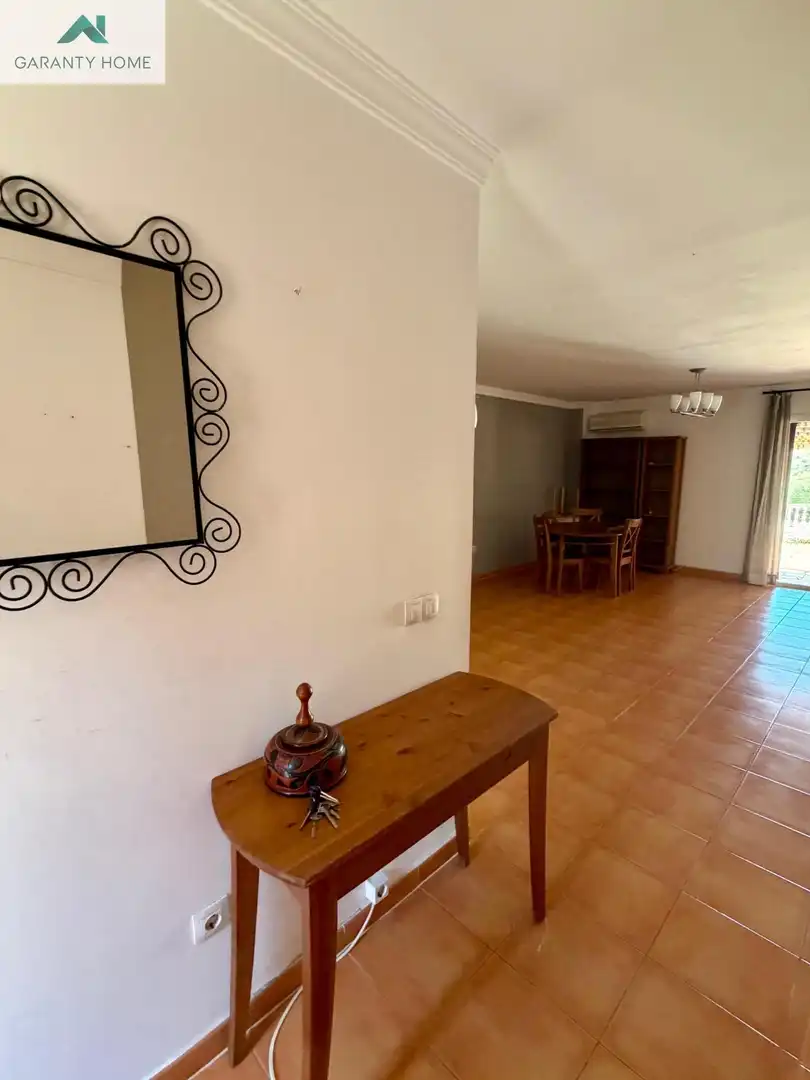 Menjador de Casa adosada de lloguer en Rincón de la Victoria amb Aire condicionat, Jardí privat i Terrassa