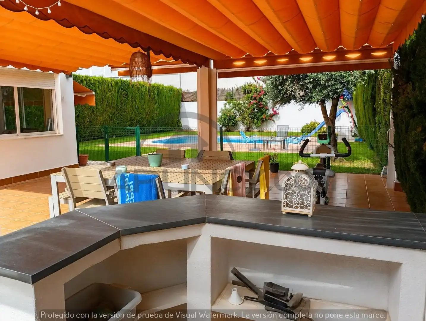 Terraza de Casa adosada en venta en Alcalá de Guadaira con Aire acondicionado, Calefacción y Jardín privado