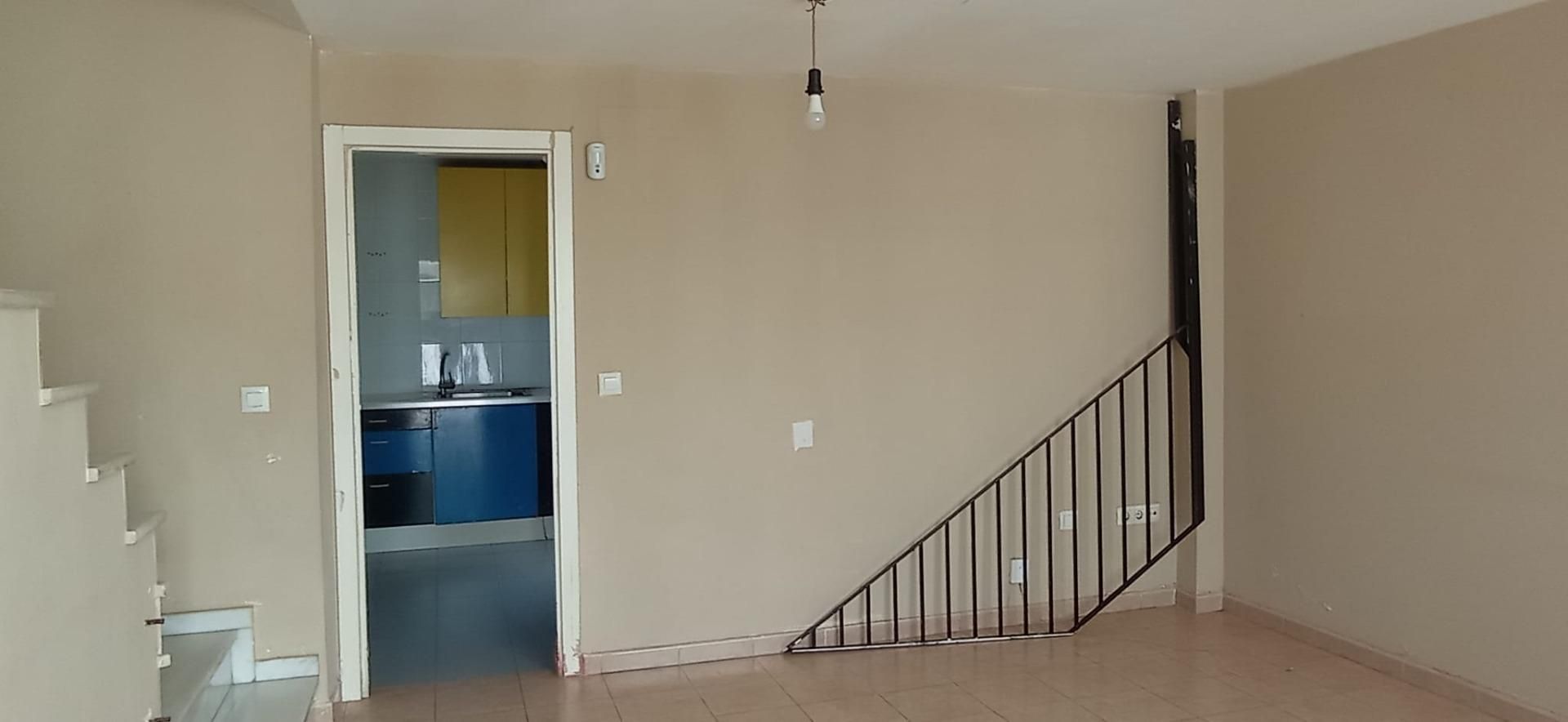 Casa o xalet en venda en La Línea de la Concepción amb Terrassa
