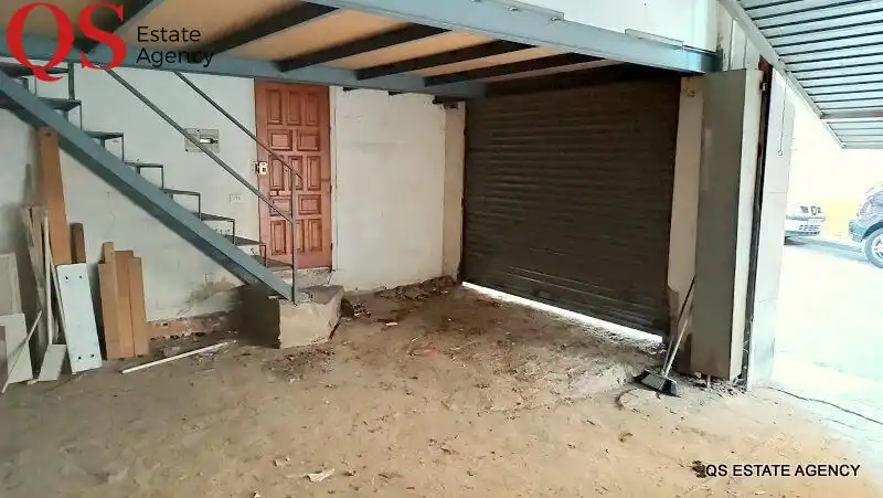 Local comercial en venda a Els Pavos, imagen 2