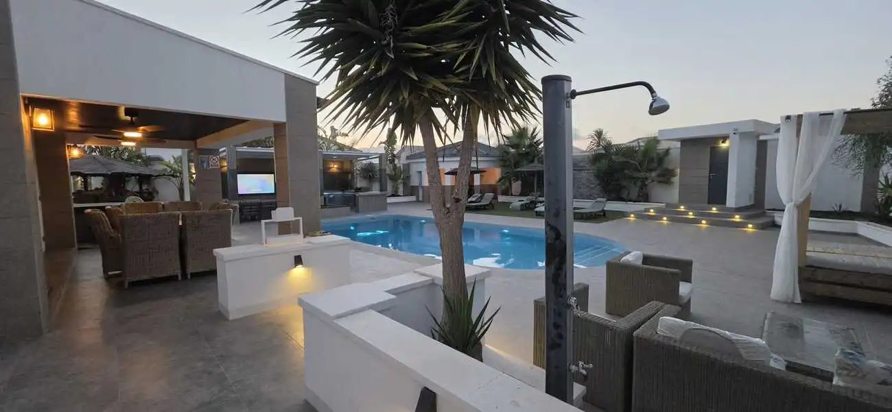 Casa con piscina en venta en Centro, imagen 8
