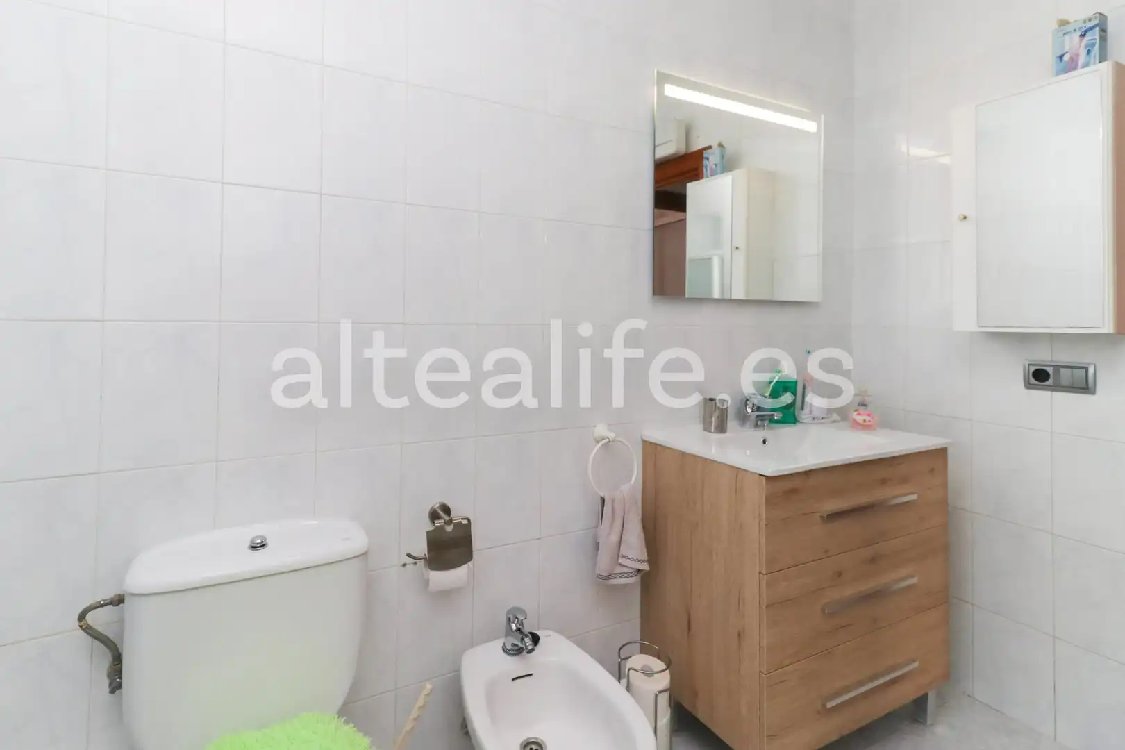 Bathroom of Houses for sale in L'Alfàs del Pi  with Air Conditioner, Private garden and Terrace