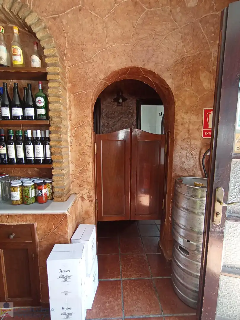 Local comercial en venda a El Cristo - Cayetano Roldán, imagen 3