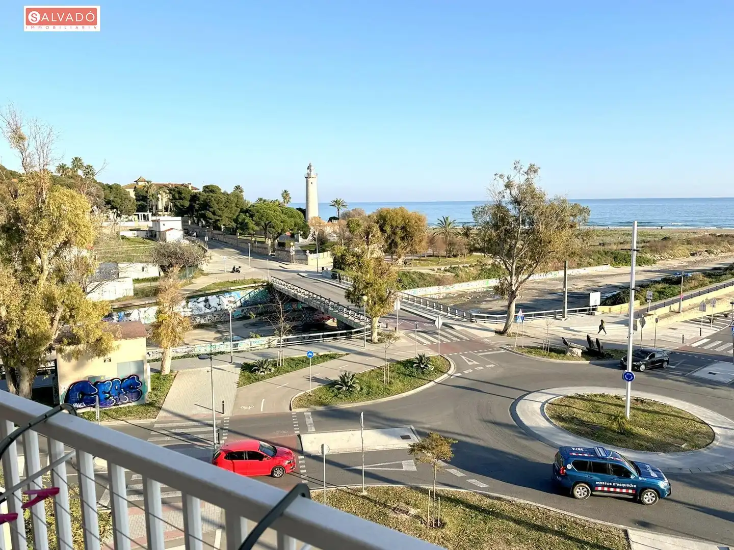 Vista exterior de Piso en venta en Vilanova i la Geltrú con Aire acondicionado, Calefacción y Parquet