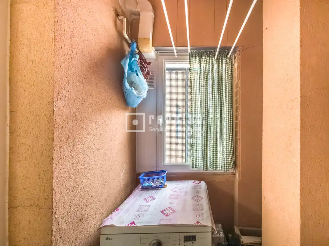 Bedroom of Flat for sale in Madrid  with Heating, Private garden and Parquet flooring