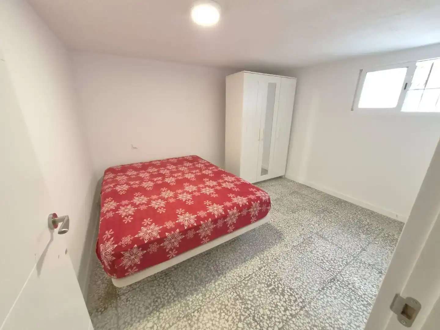 Habitación de Piso en venta en Algatocín con Amueblado, Horno y Lavadora