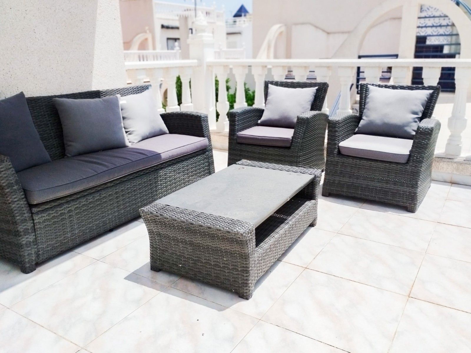 Casa adosada en venda a Zona Carrefour - Urbanizaciones