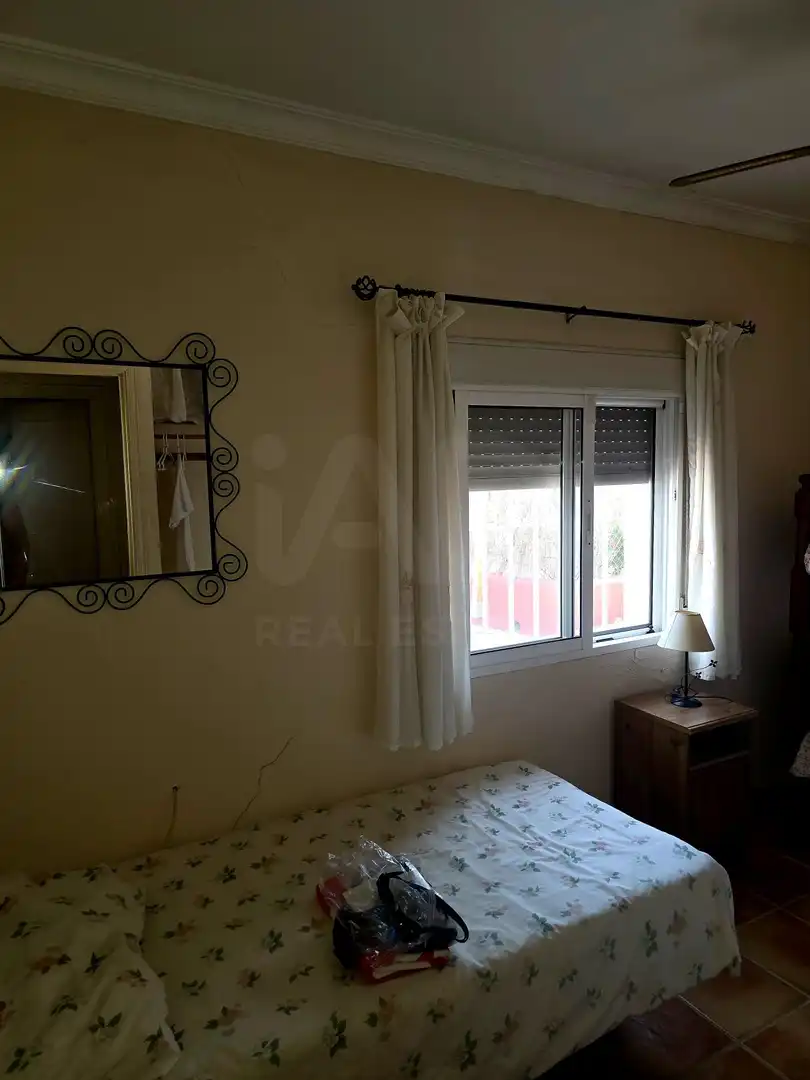 Chalet con piscina en venta en Las Lagunas - Campano, imagen 17