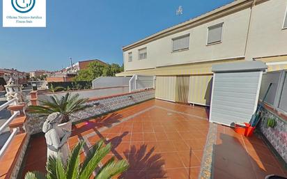 Vista exterior de Casa o xalet en venda en Montmeló amb Aire condicionat, Calefacció i Terrassa