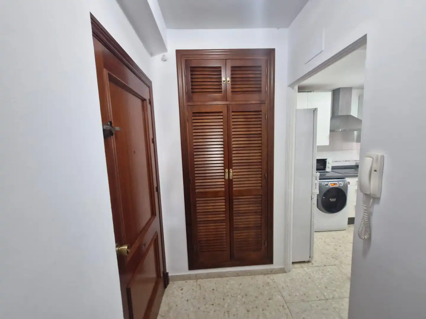 Flat for rent in San Fernando  with Furnished, Oven and Washing machine