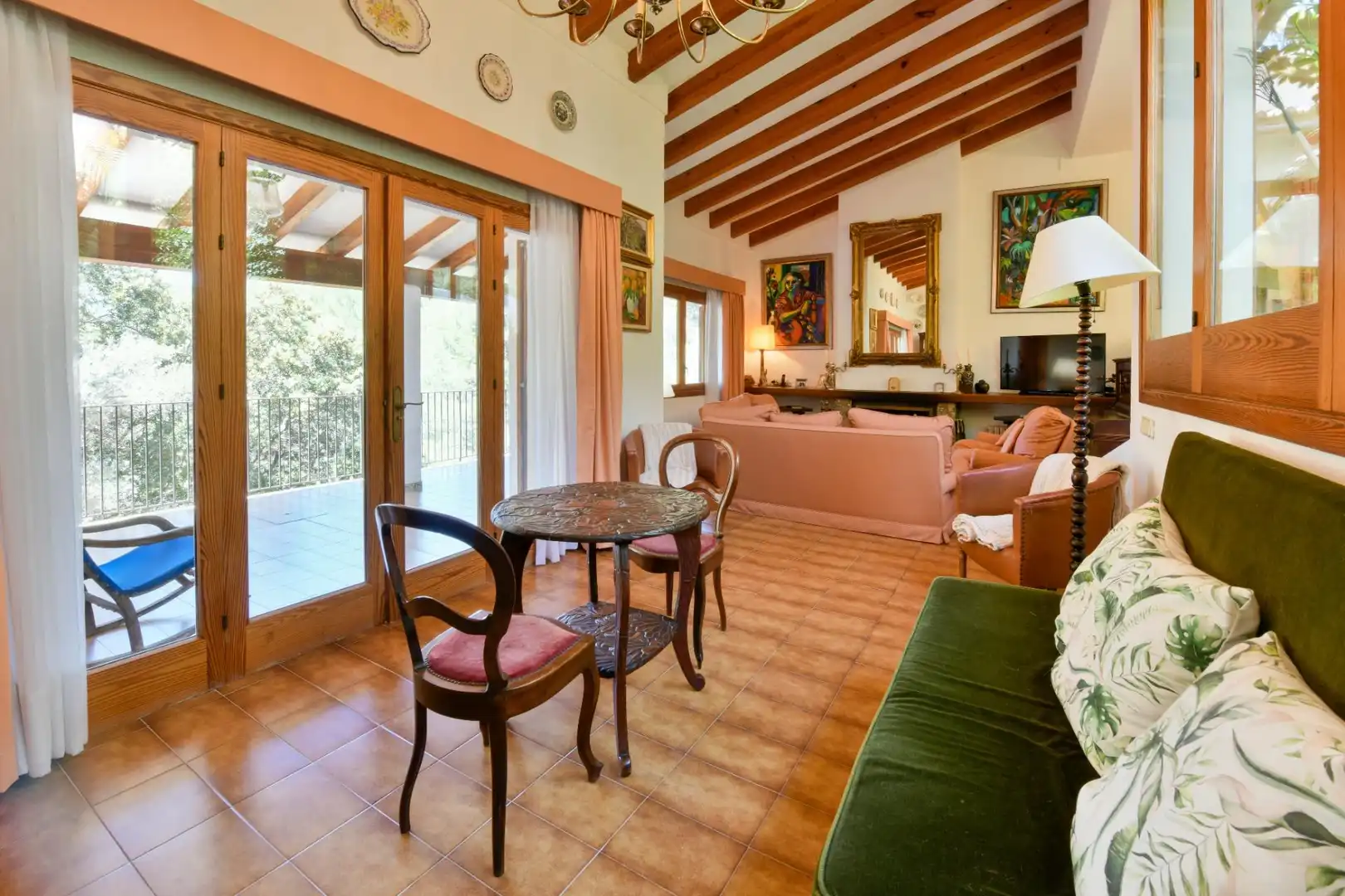 Sala d'estar de Casa o xalet en venda en  Palma de Mallorca amb Aire condicionat, Calefacció i Jardí privat