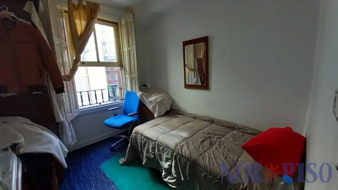 Habitación de Piso en venta en Bilbao  con Balcón