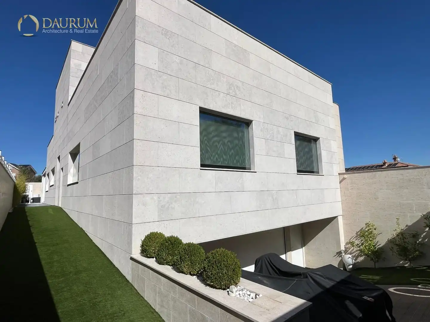Exterior view of Houses for sale in Valdemoro  with Air Conditioner, Heating and Private garden