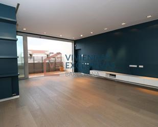 Living room of Attic for sale in  Barcelona Capital  with Air Conditioner, Terrace and Balcony