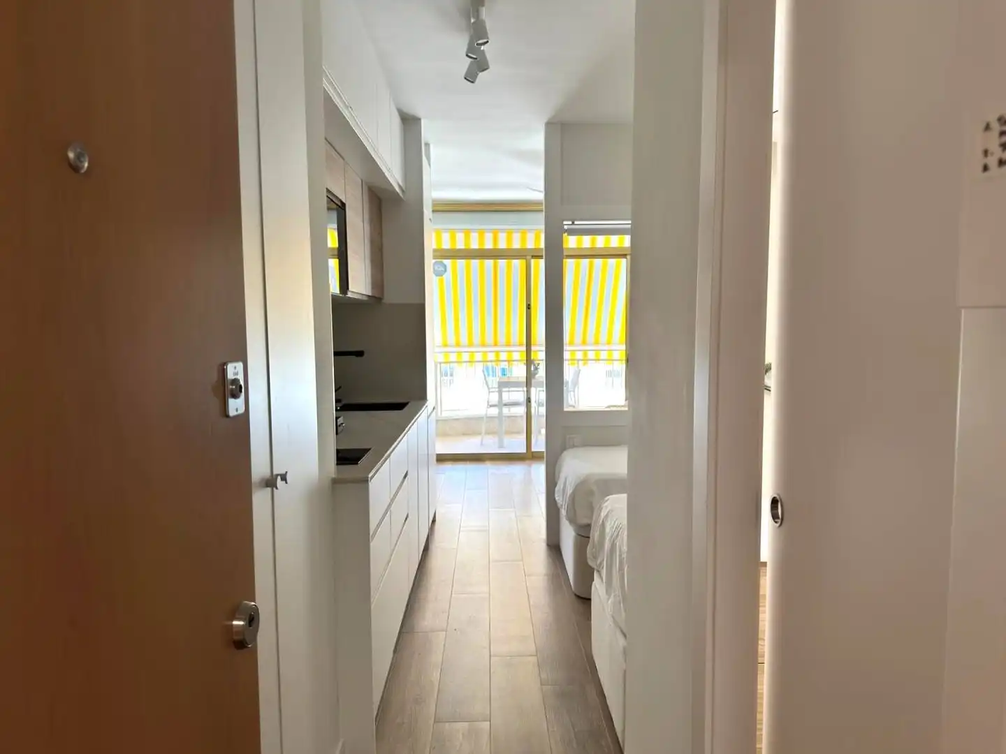 Apartments for rent in Avenida DIPUTACIO, Cap de Sant Pere