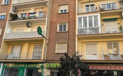 Außenansicht von Wohnung zum verkauf in  Granada Capital