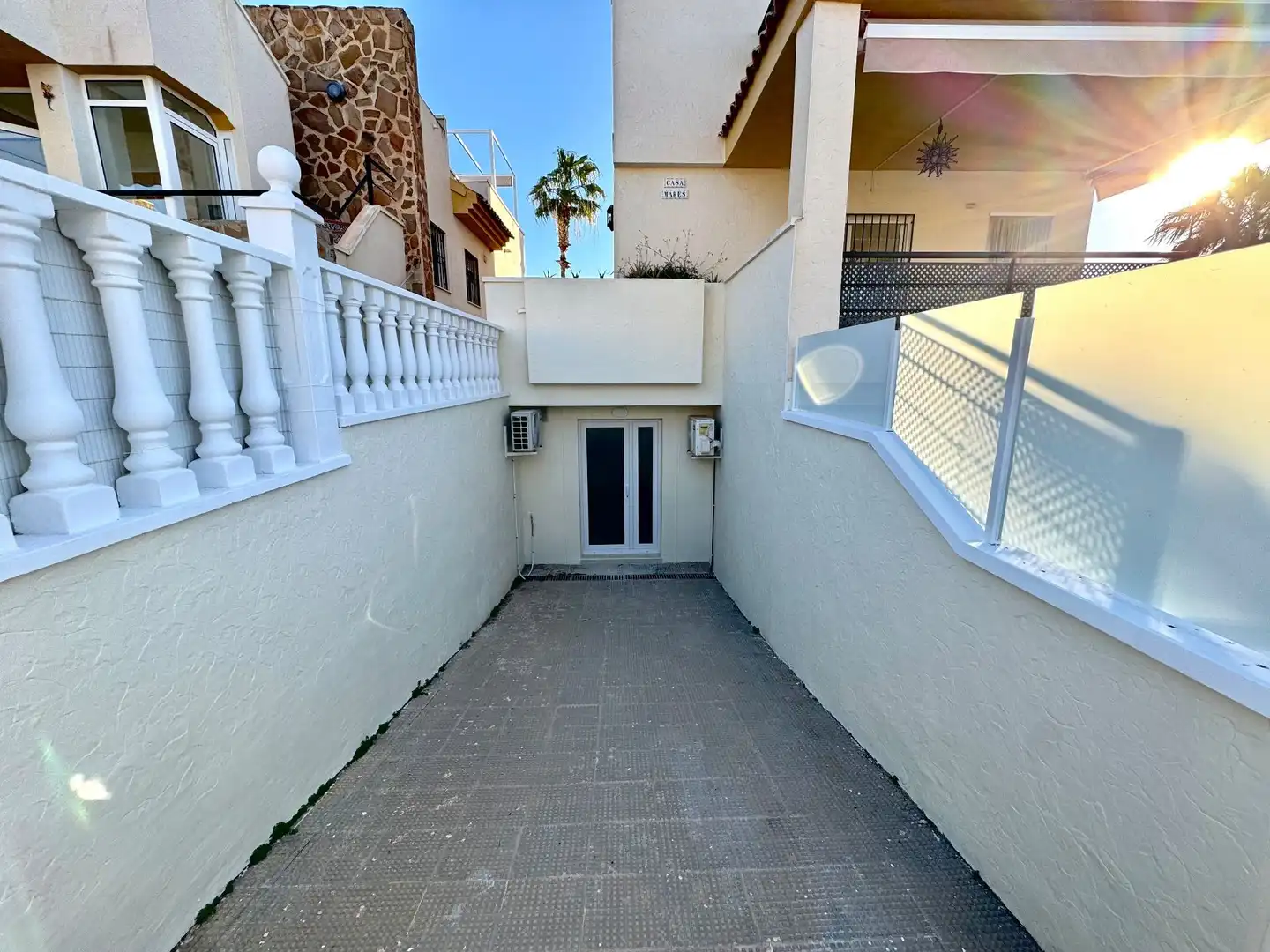 Haus oder Chalet zur Miete in Guardamar del Segura mit Klimaanlage, Privatgarten und Terrasse