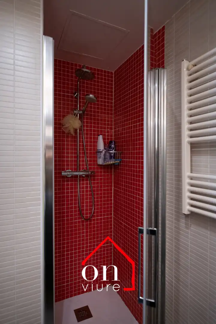 Bathroom of Attic for sale in Sant Cugat del Vallès  with Air Conditioner, Heating and Parquet flooring