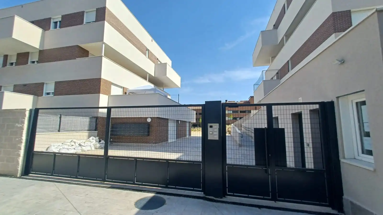 Apartments for sale in Calle del Ave, San Crispín - La Estación Consorcio