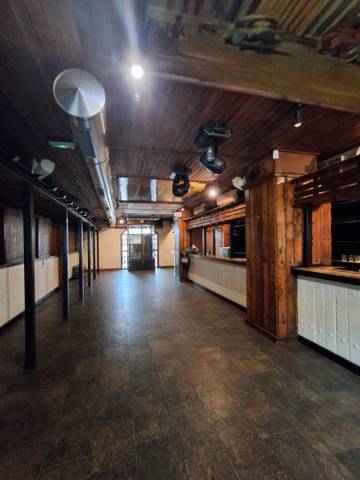 Local comercial en Alquiler en Calle Estación en Centro