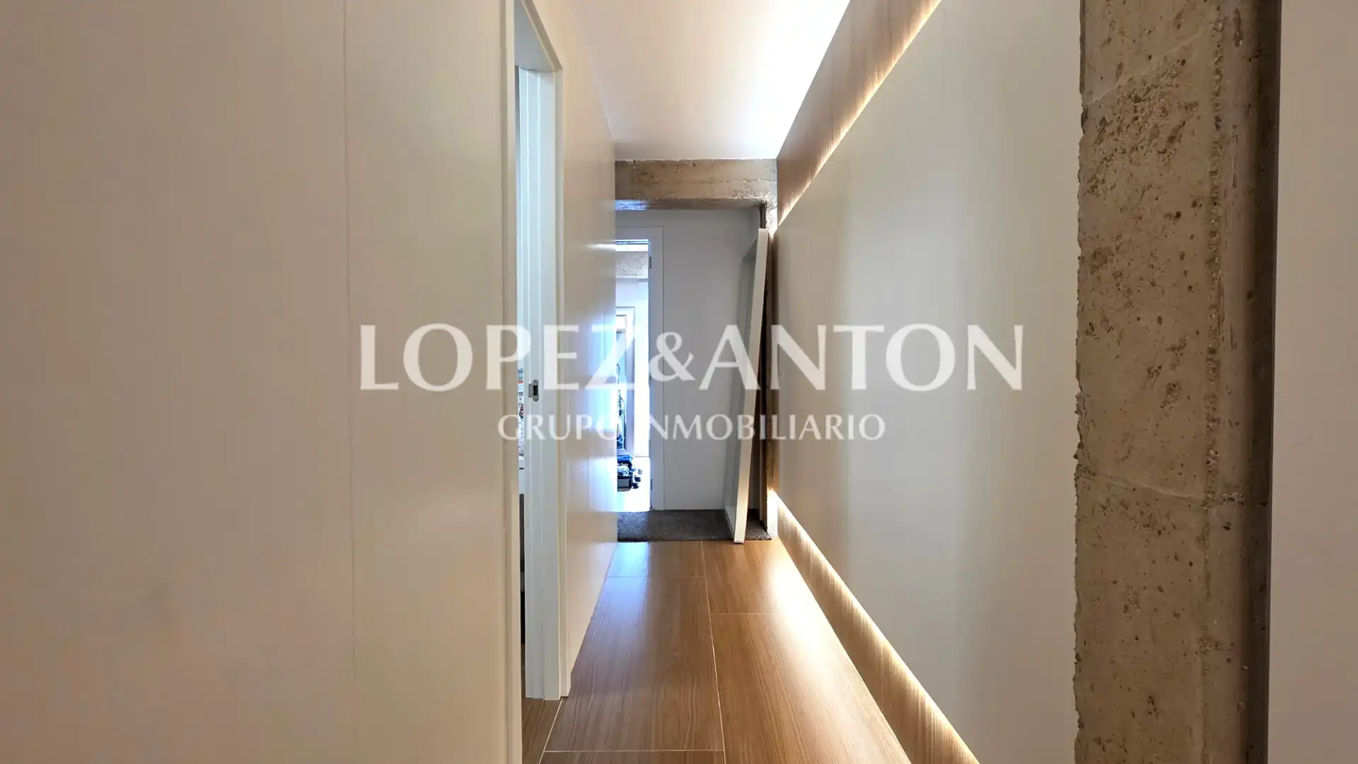 Flat for sale in L'Eliana  with Air Conditioner and Balcony