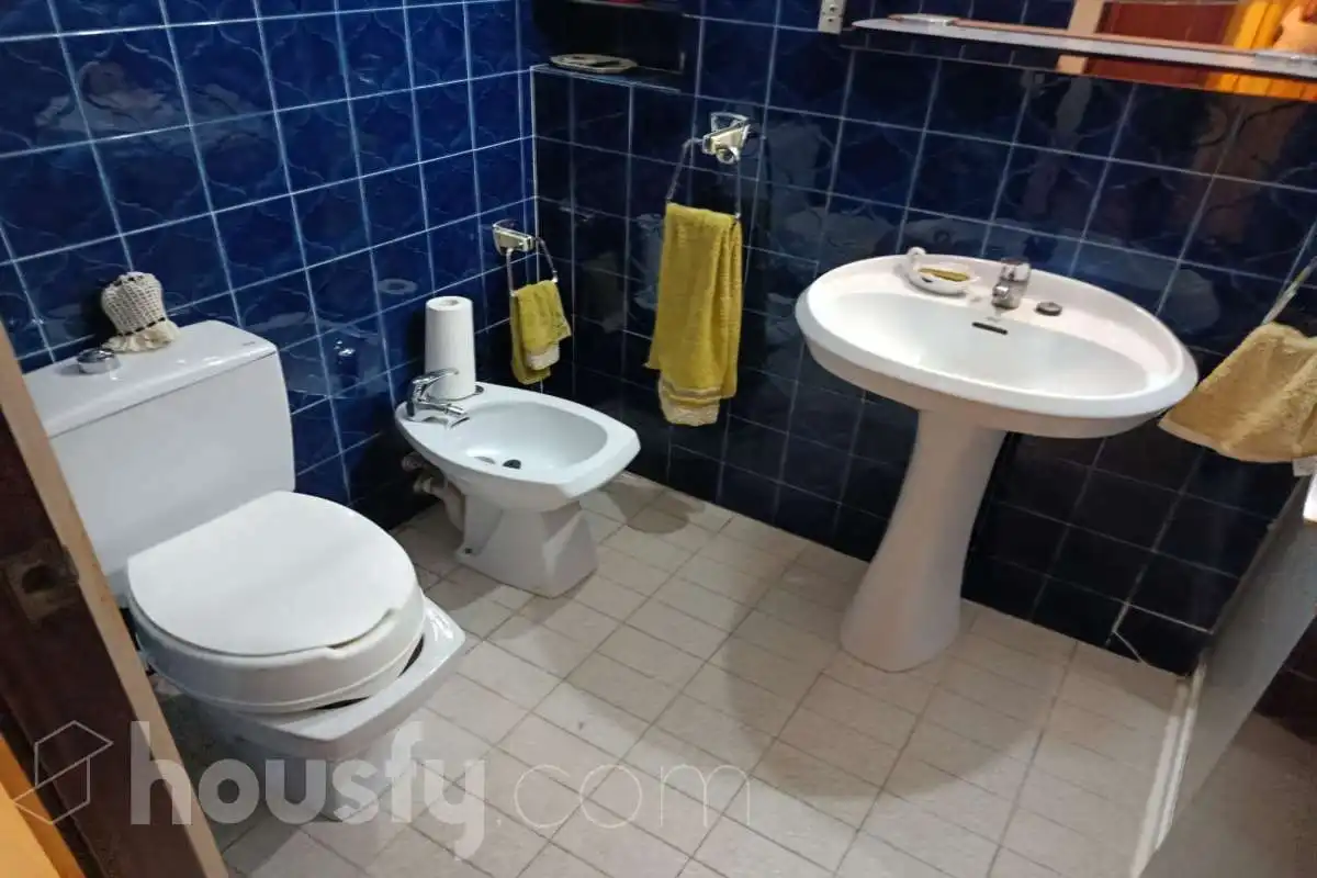 Baño de Piso de alquiler en Barcelona con Aire acondicionado, Calefacción y Terraza