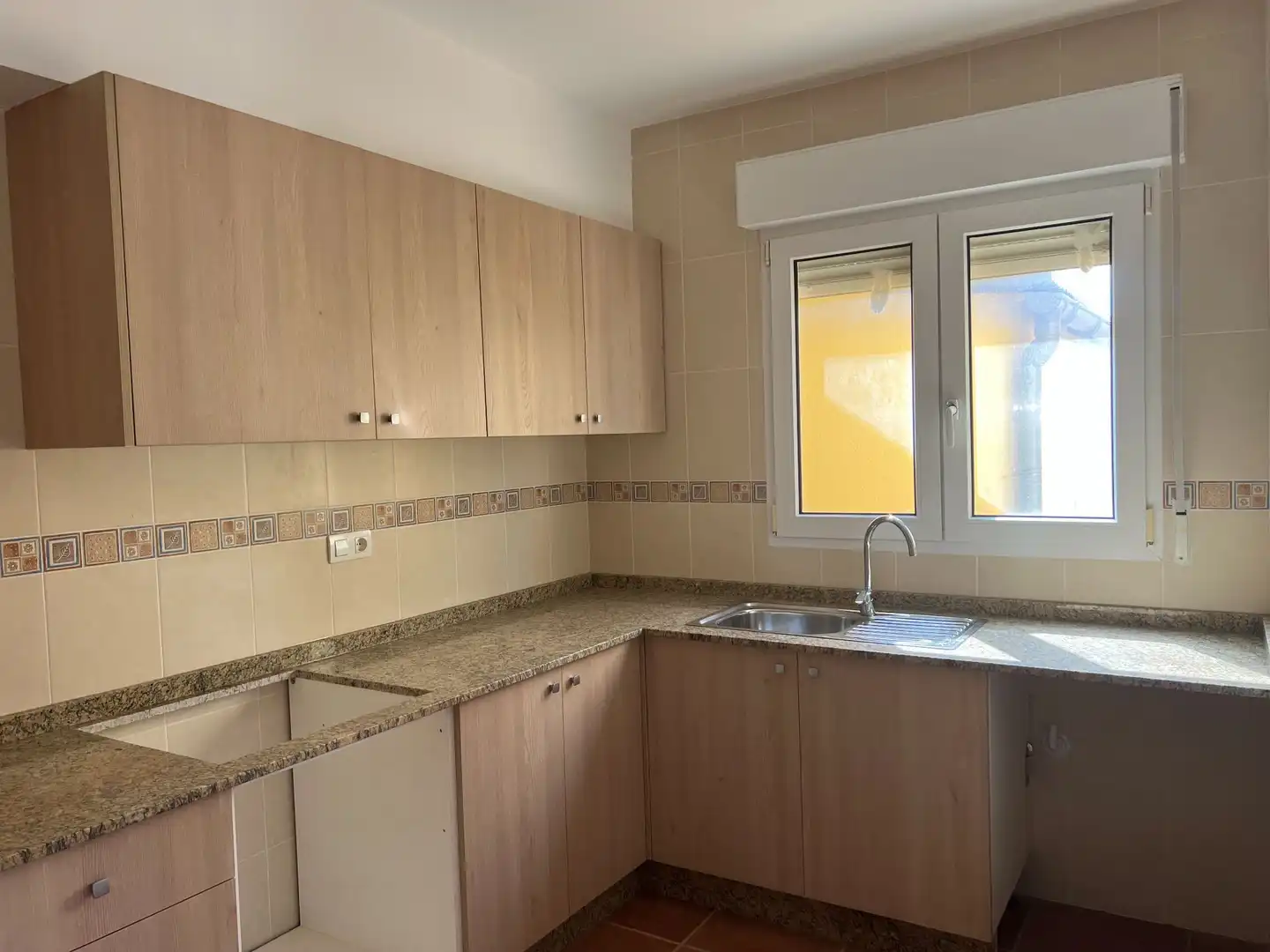 Cuina de Casa o xalet en venda en Villena amb Calefacció i Traster